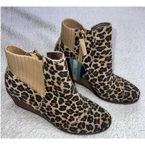 TOMS Sadie Leopard-Cheetah Round Toe Bootie Casual Boots Ankle Mid Heel - sz 7.5